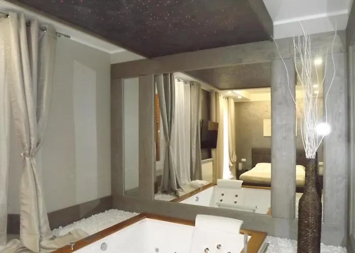 Hydrosuite * جنوة