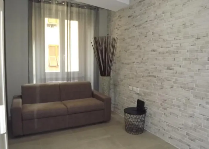 Hydrosuite * جنوة